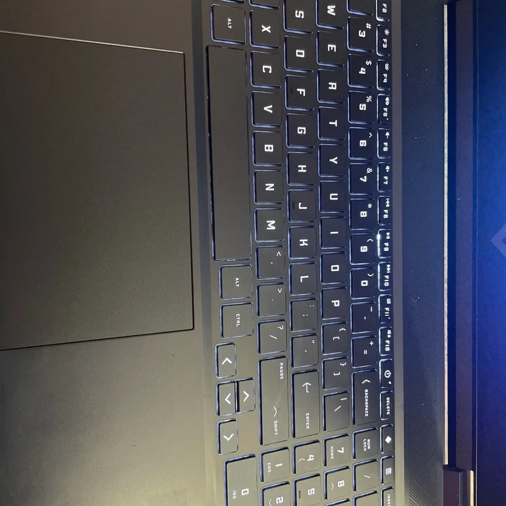 HP Victus 16.1